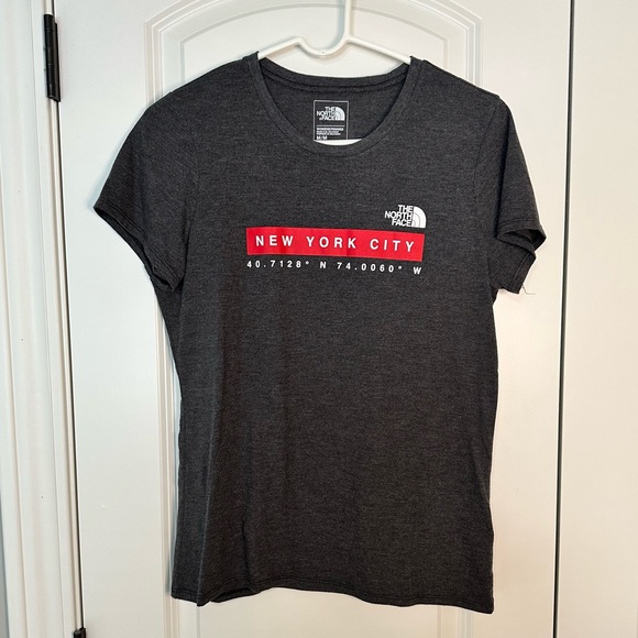 The North Face Tops - The North Face Women’s Tee Gray New York City